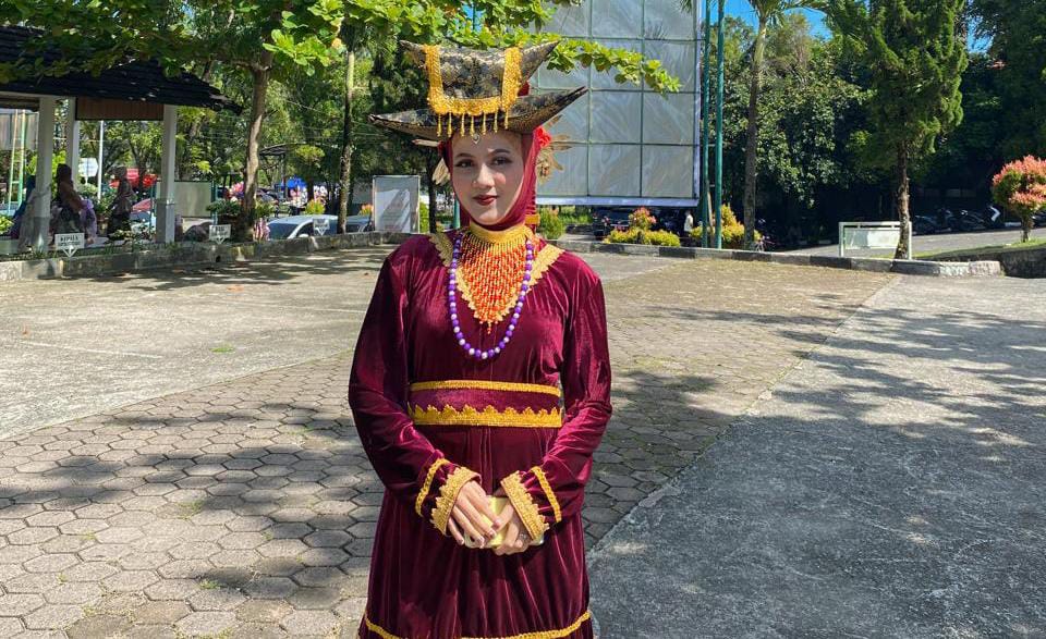 Penulis: Mutia Fadillah